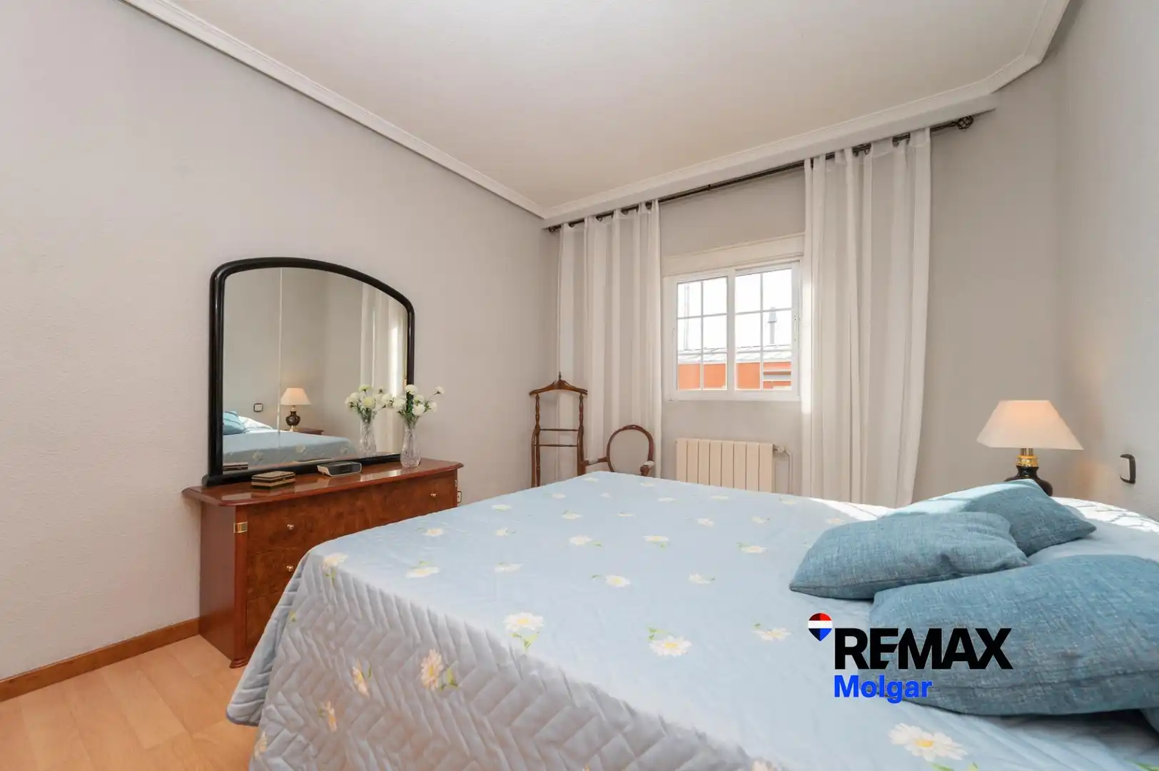 Bedroom of Flat for sale in Madrid  with Air Conditioner, Heating and Furnished