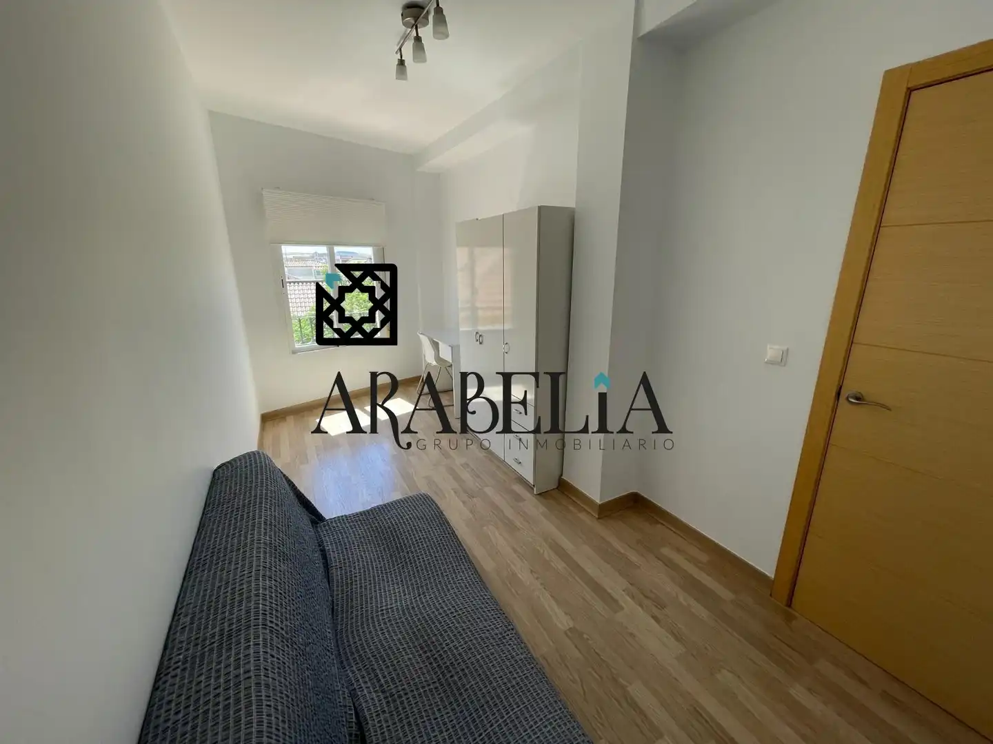 Bedroom of Flat for sale in Córdoba  with Air Conditioner
