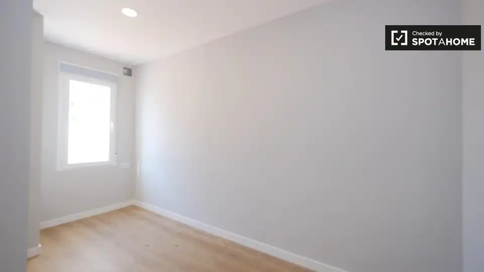 Flat for rent in Sants