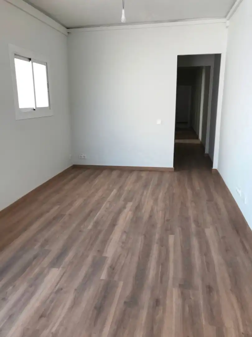 Attic for rent in Carrer de Mossèn Jacint Verdaguer, El Centre