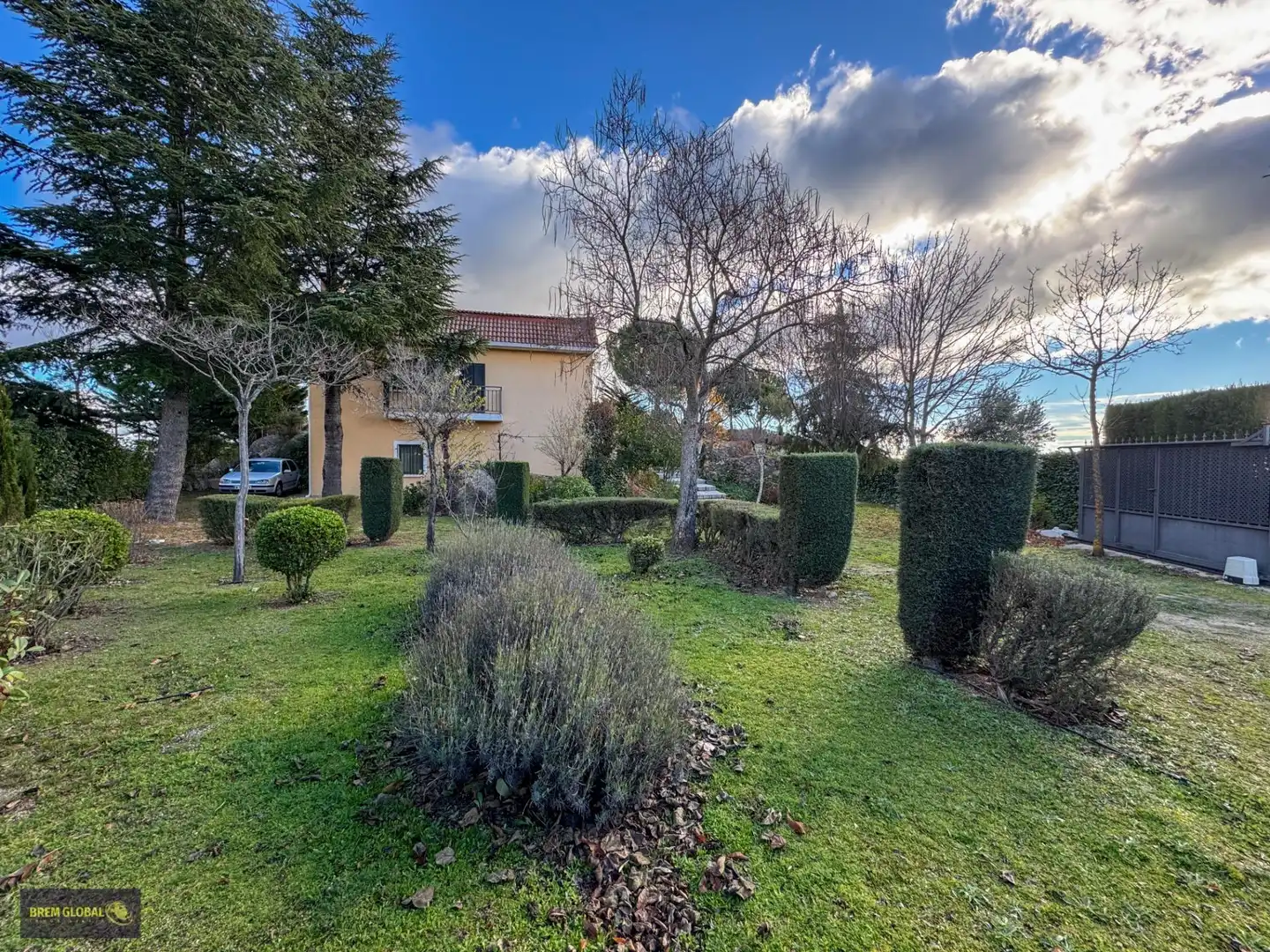 Jardí de Casa o xalet en venda en El Berrueco amb Calefacció, Terrassa i Traster