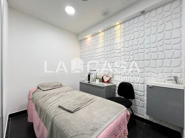 Business premises for sale in Carrer de Pi i Gibert