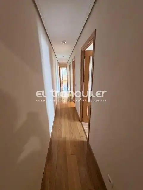 Wohnung zur Miete in Madrid mit Klimaanlage und Waschmaschine