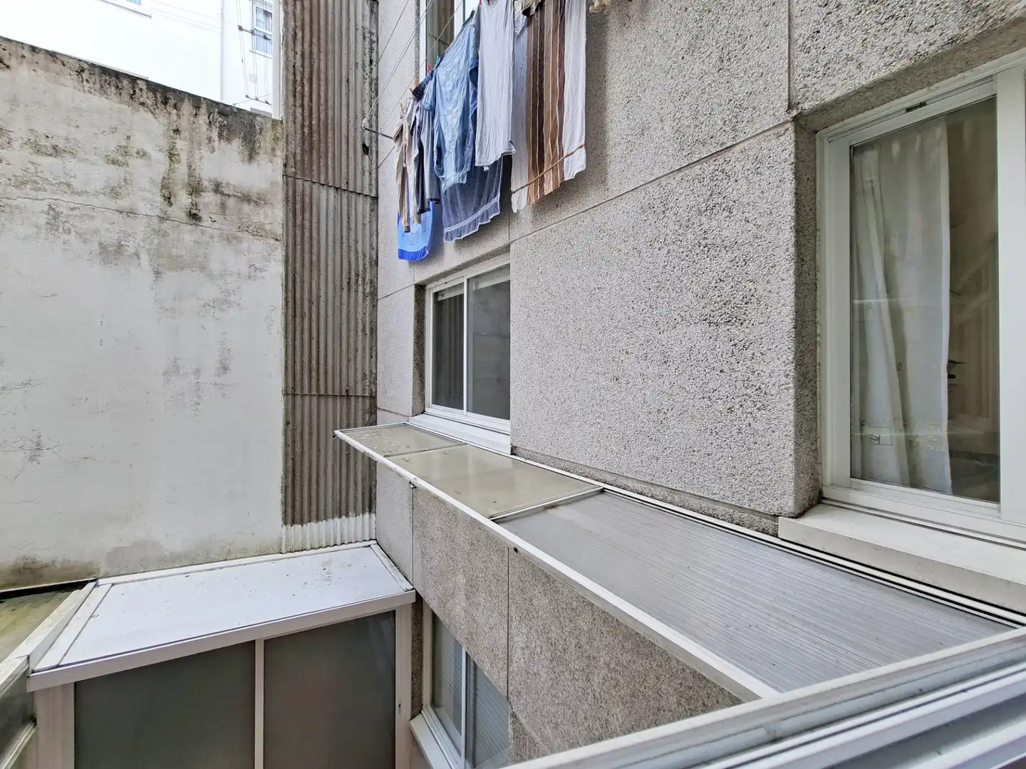 Vista exterior de Pis en venda en A Coruña Capital  amb Calefacció, Parquet i Traster
