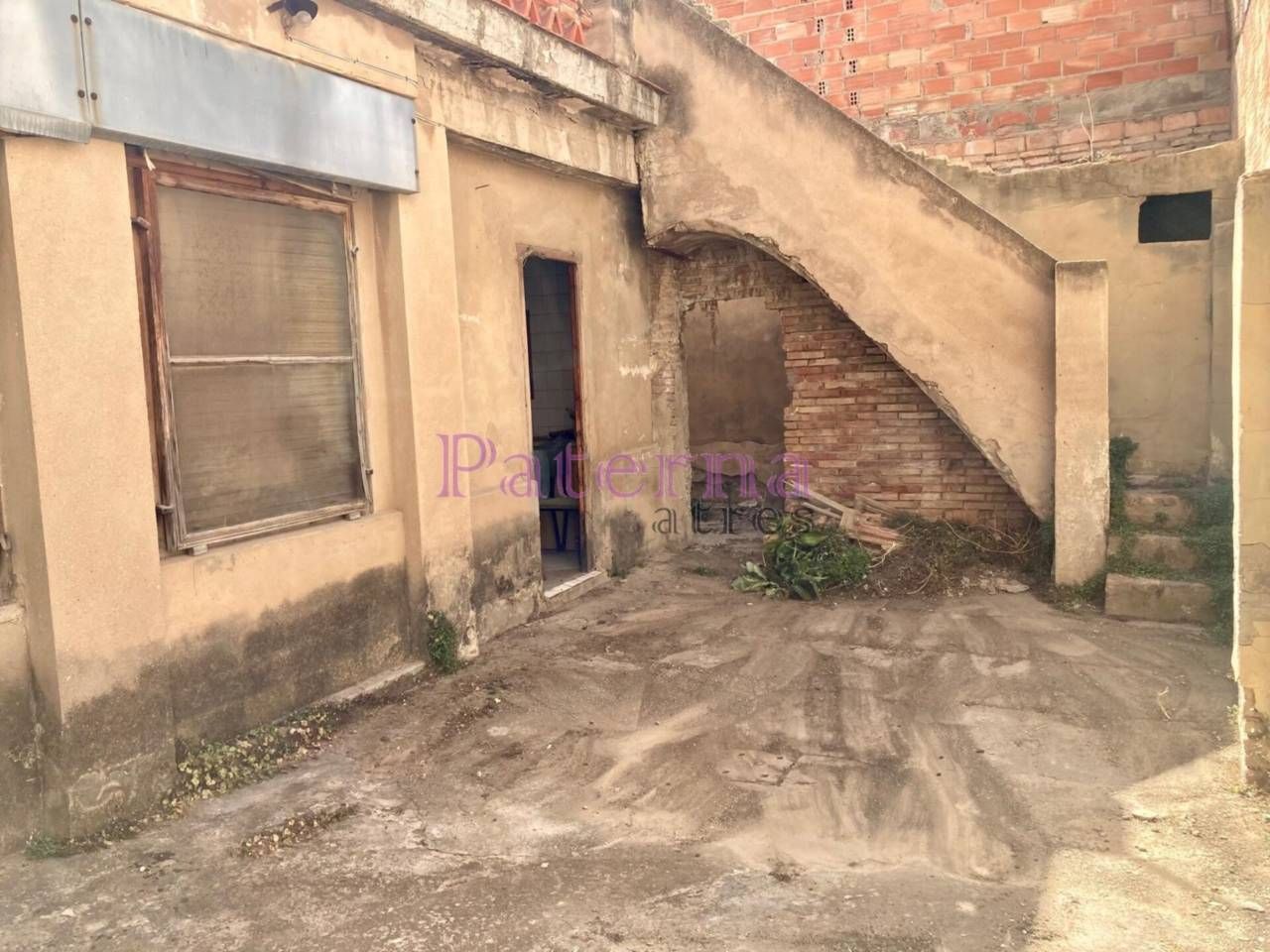 Vista exterior de Casa o xalet en venda en Paterna amb Terrassa