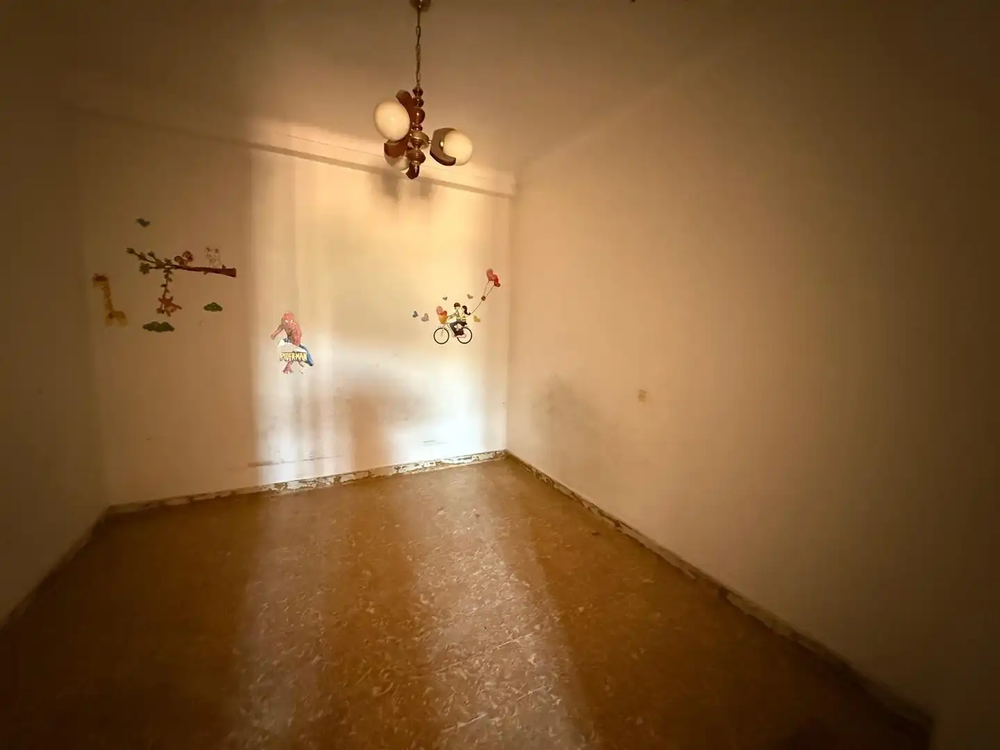 Casa adosada en venda a Benaoján
