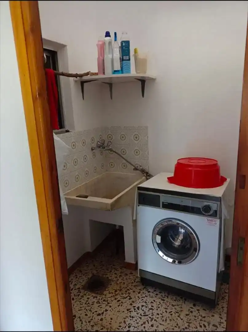 Cuina de Planta baixa en venda en Villarrodrigo amb Moblat