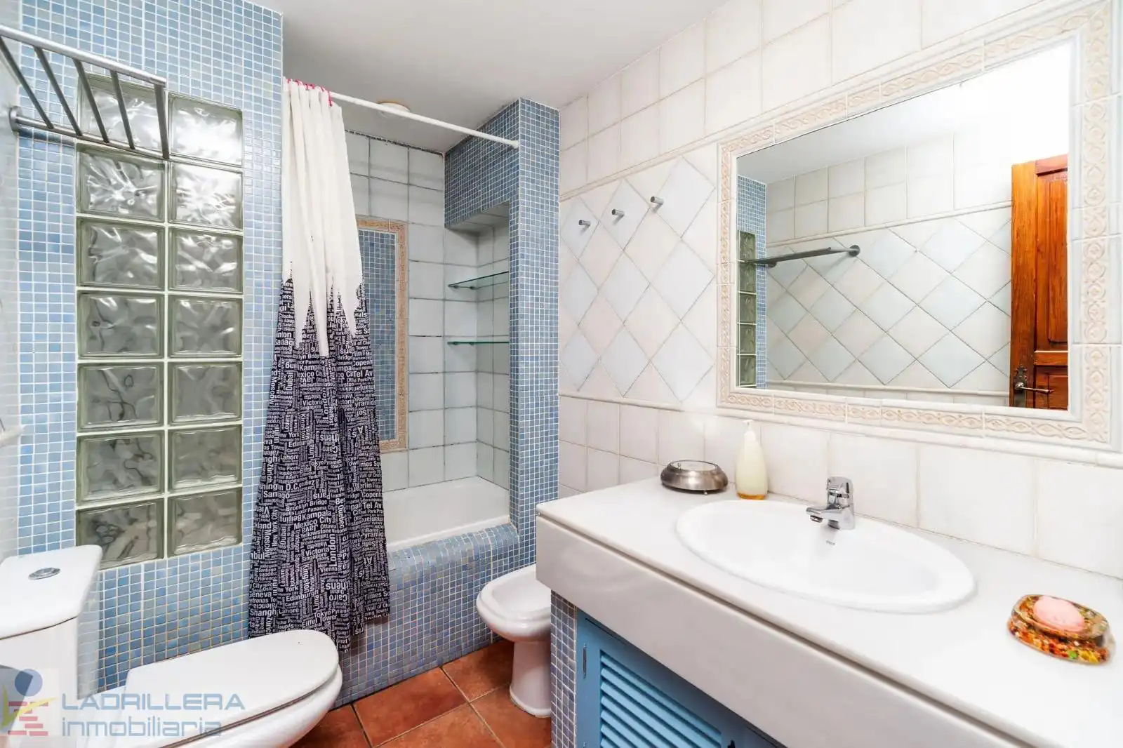 Baño de Casa o chalet en venta en Chiclana de la Frontera con Aire acondicionado, Calefacción y Piscina