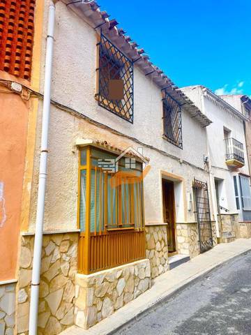 Casa adosada en Venta en María