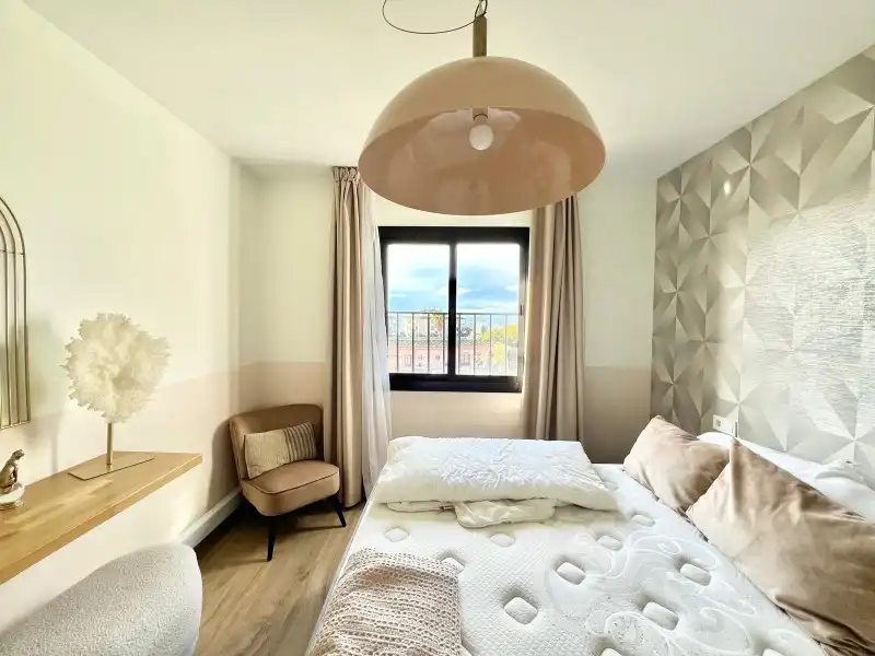 Bedroom of Flat for sale in Mijas  with Air Conditioner, Terrace and Swimming Pool