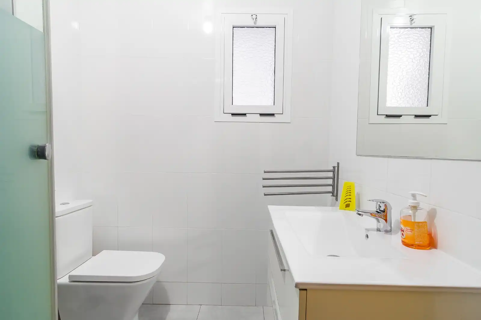 Baño de Piso de alquiler en Murcia con Aire acondicionado, Parquet y Amueblado