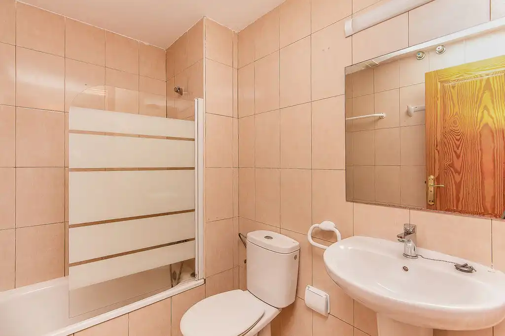 Baño de Piso en venta en Valterra - Altavista