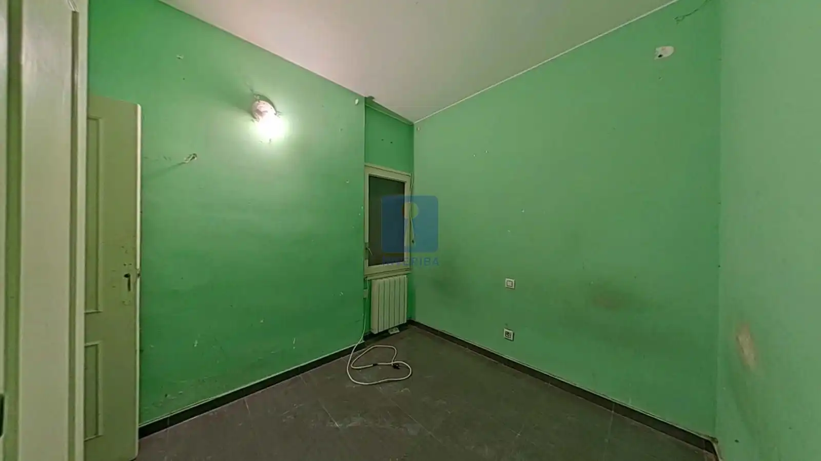 Piso en venta en Barcelona con Calefacción y Terraza