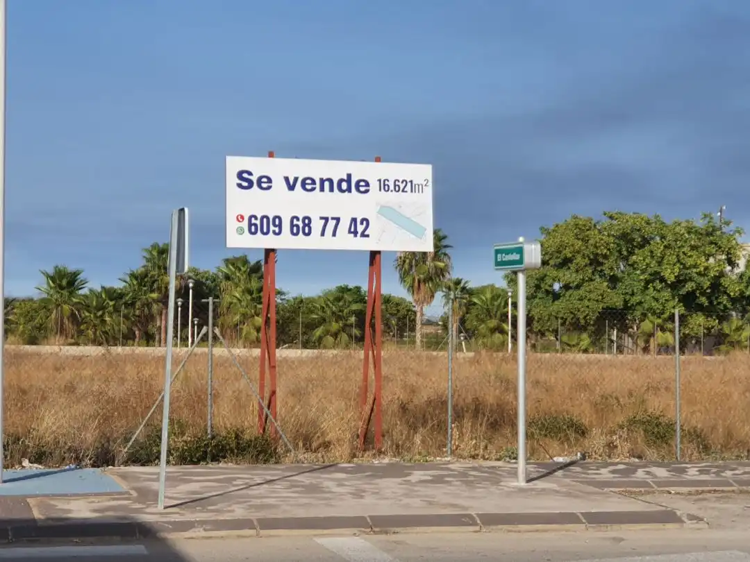 Industrial land for sale in Calle El Castellar 16, imagen 8