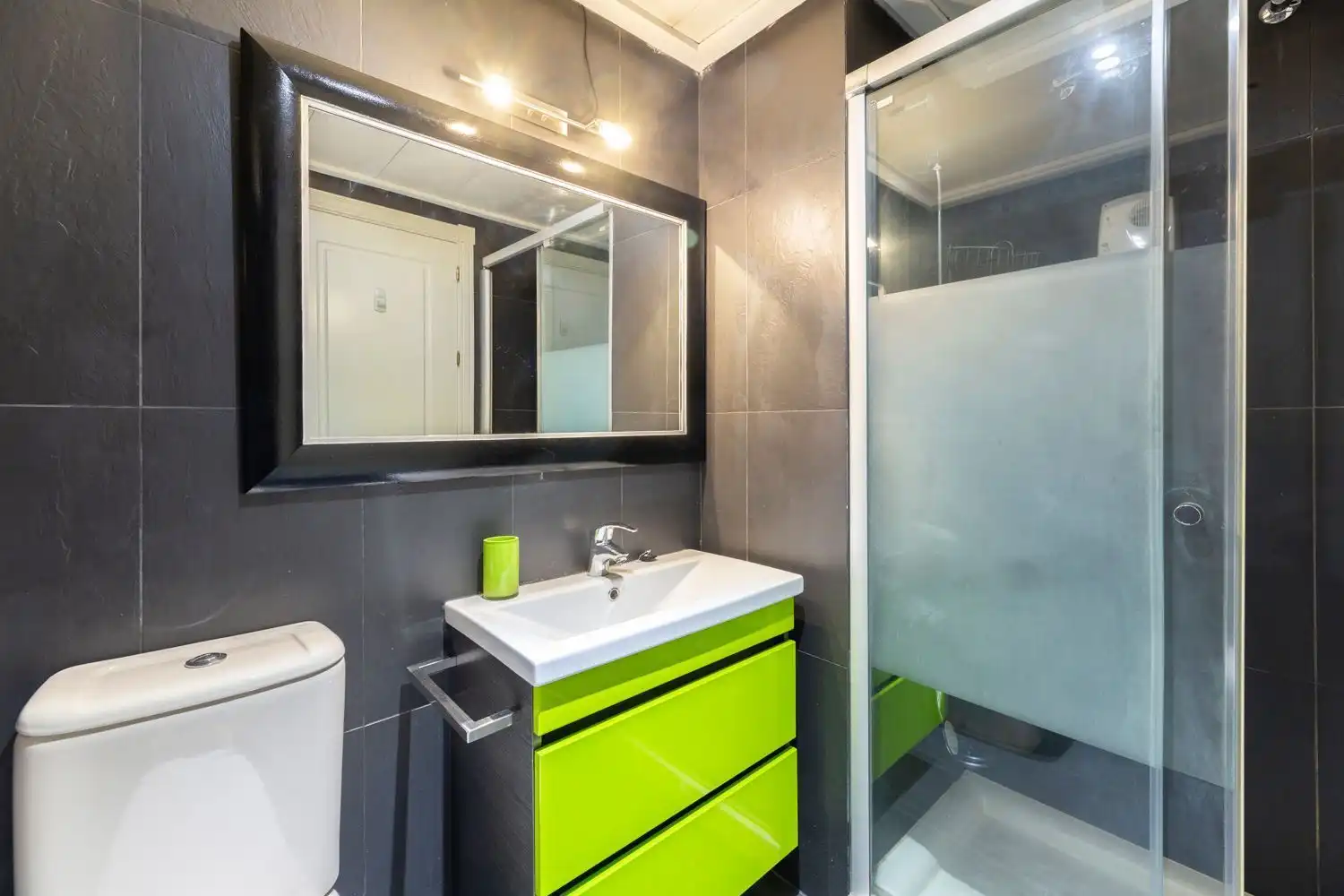 Bathroom of Flat for rent in Hortaleza