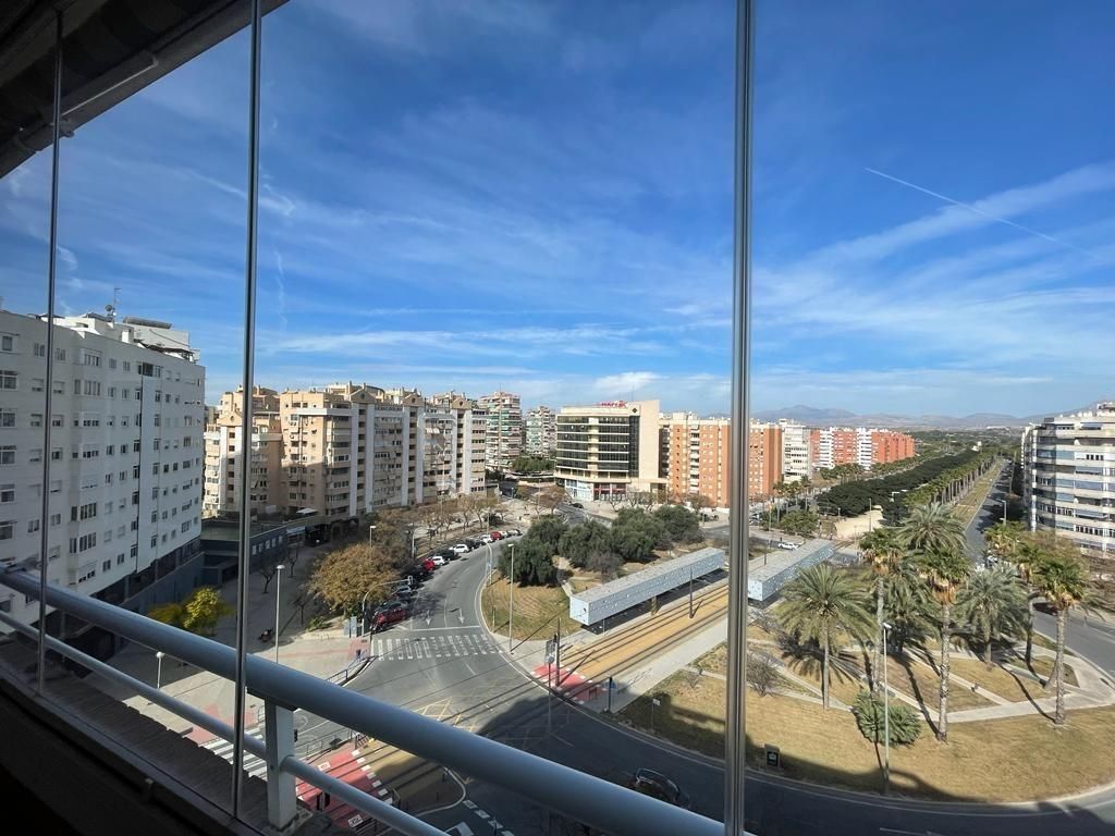 Flat to rent in Glorieta DEP SERGIO CARDELL, Albufereta