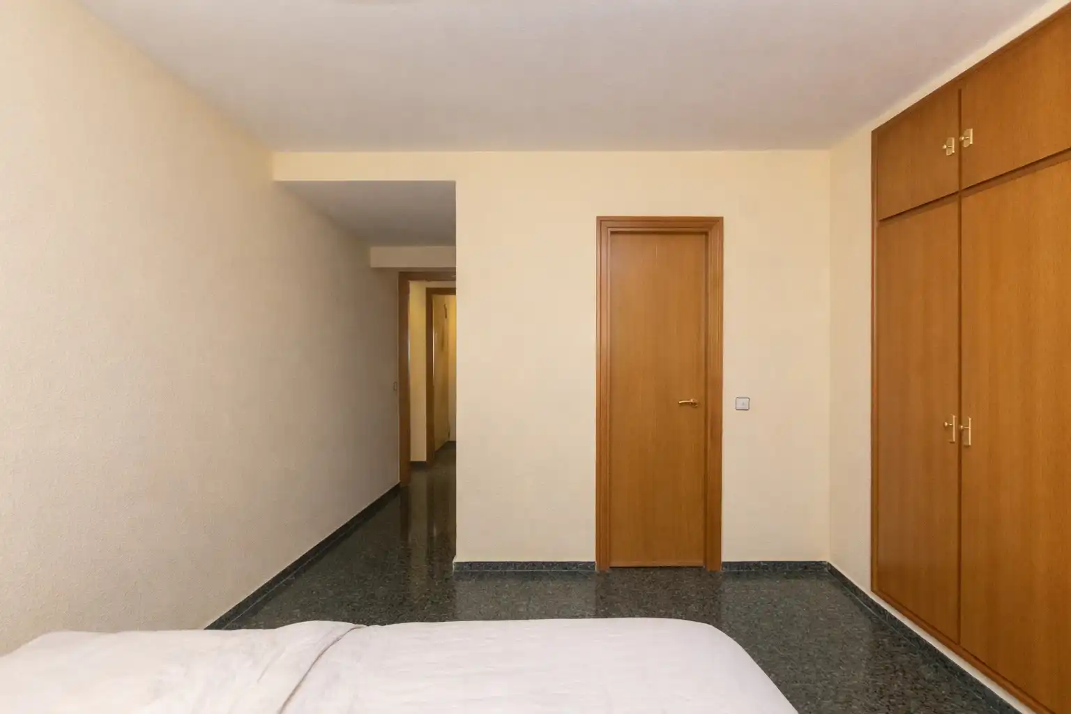 Habitación de Piso en venta en Valencia con Aire acondicionado, Calefacción y Horno