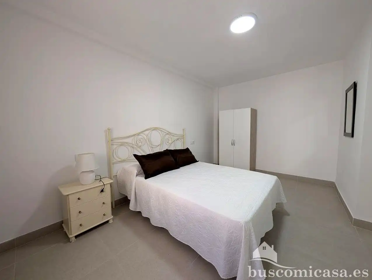 Bedroom of Flat for rent in Linares  with Air Conditioner, Furnished and Balcony