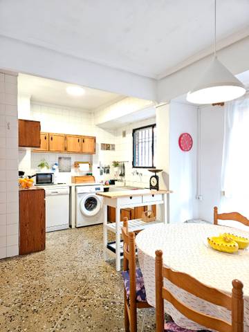 Piso en Alquiler en Les Tendetes - Avenida Burjassot