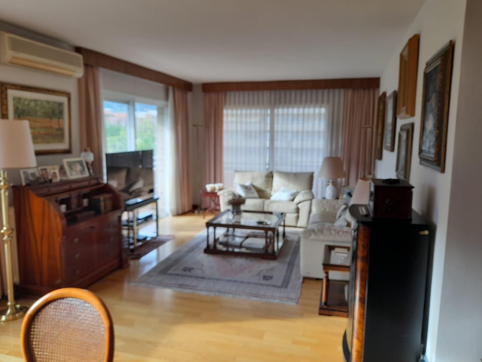 Piso en venta en Carrer Nau de Santa Maria, Barri de les Corts