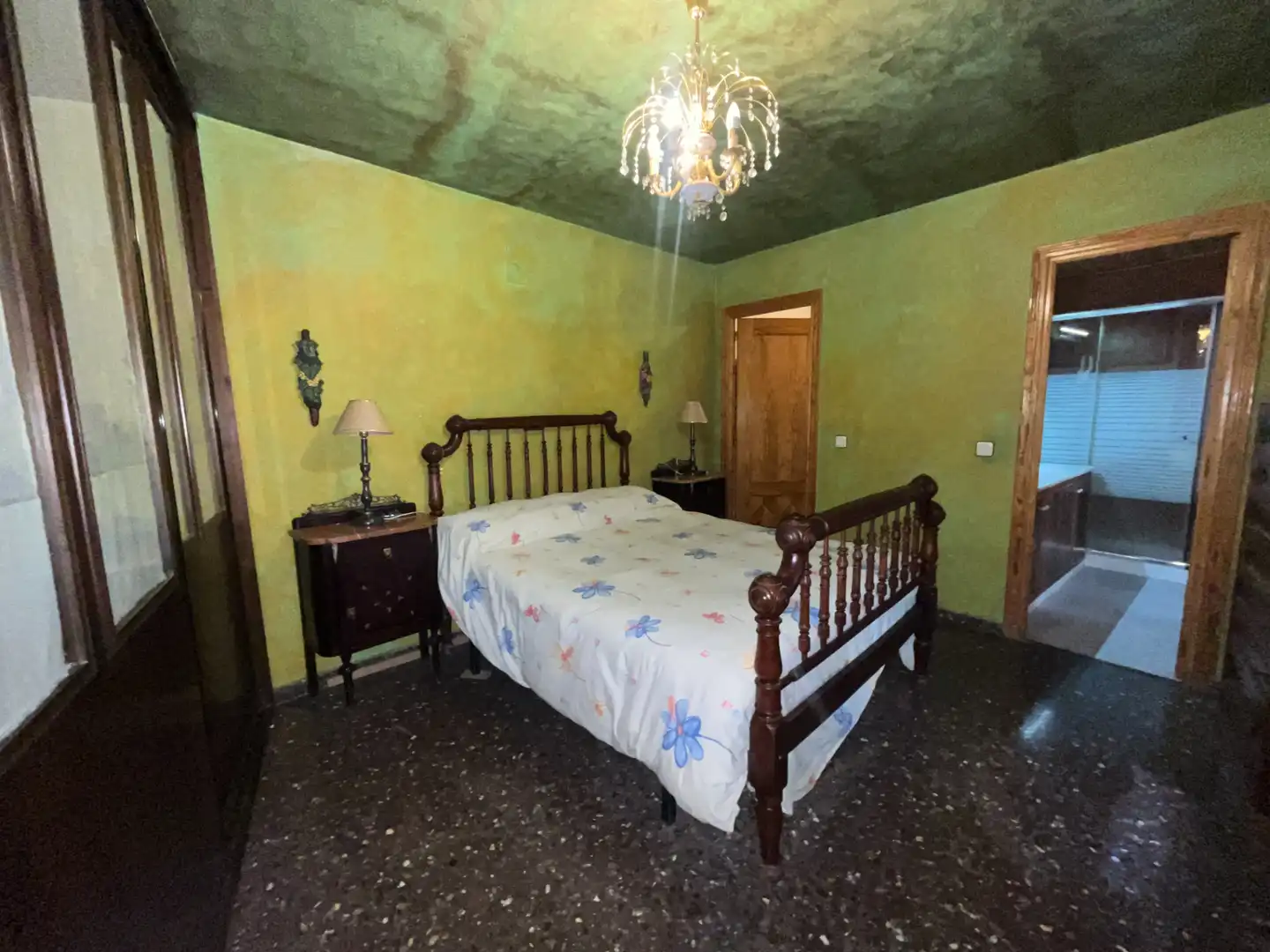Dormitori de Casa adosada en venda en Jaén amb Aire condicionat, Calefacció i Traster