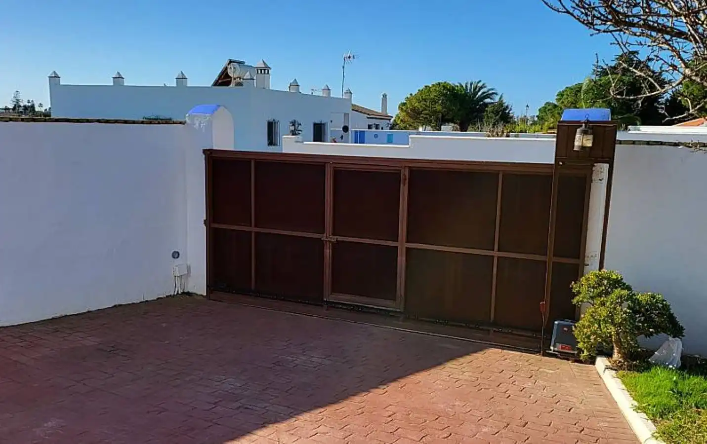 Exterior view of Houses for rent in Conil de la Frontera  with Air Conditioner, Private garden and Terrace