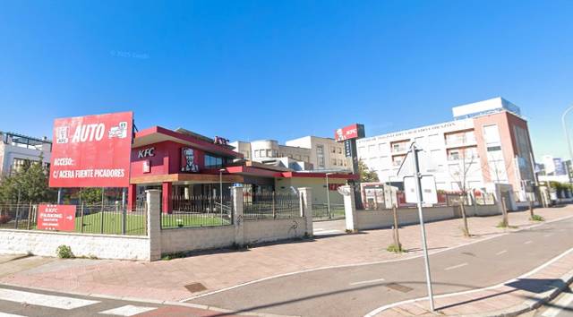 Piso en Venta en Huerta de la Reina - Trassierra