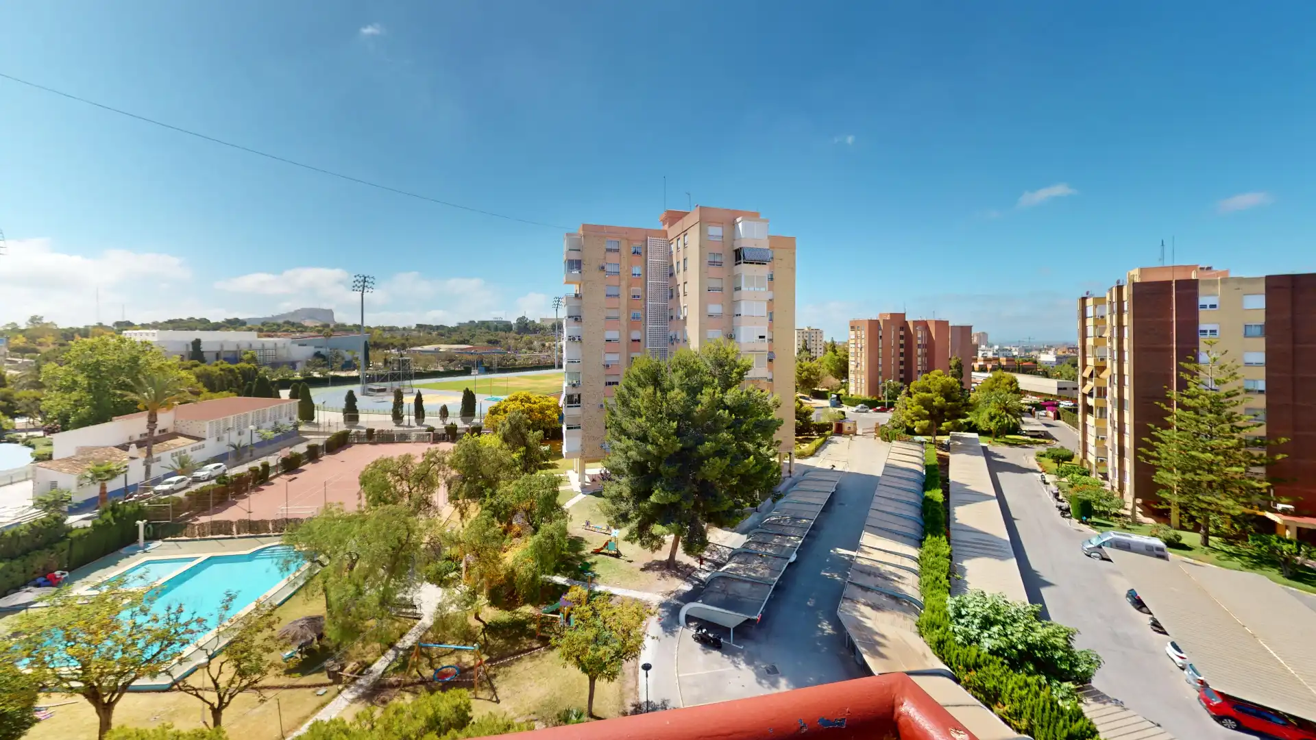 Vista exterior de Piso en venta en Alicante / Alacant con Aire acondicionado, Terraza y Amueblado