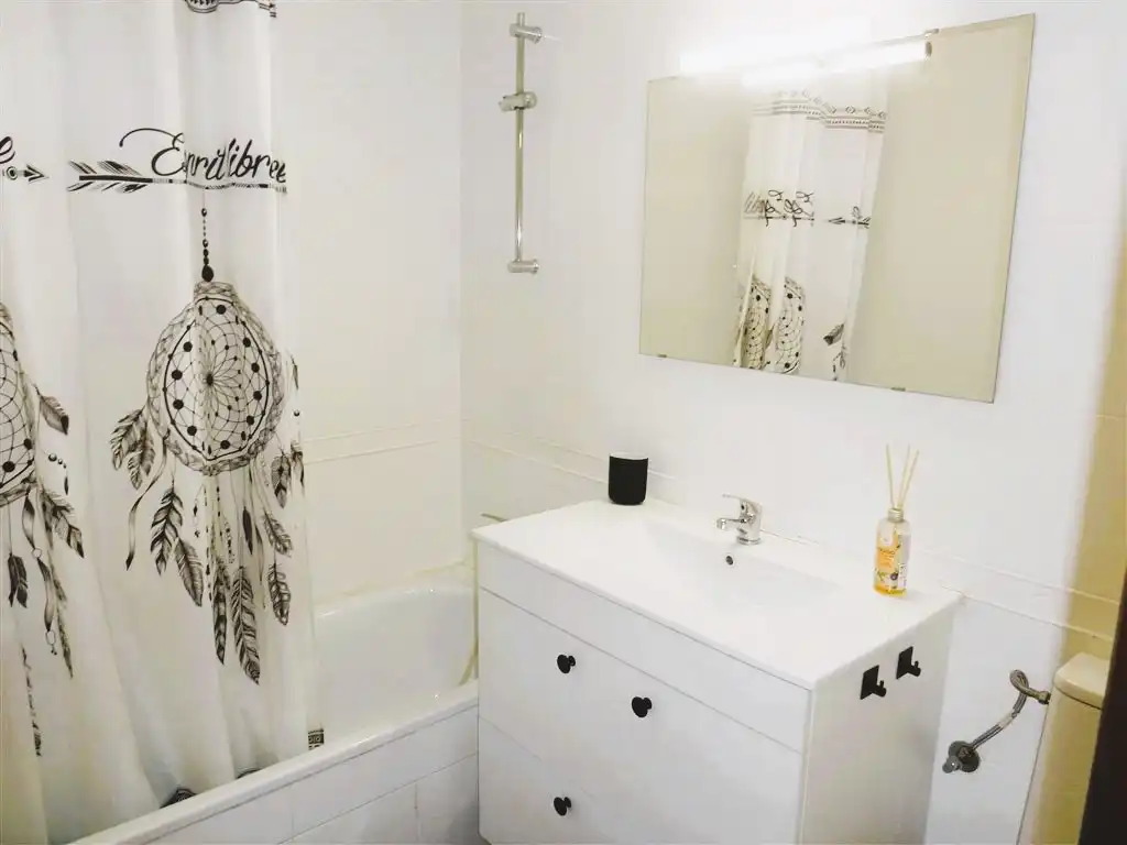 Bathroom of Flat for sale in Zizur Mayor / Zizur Nagusia  with Heating, Parquet flooring and Terrace