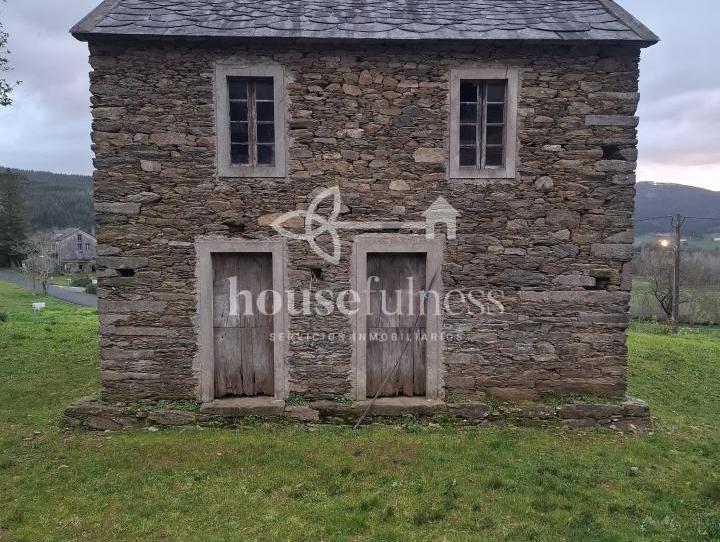 Foto 1 de Casa o xalet en venda a Moeche, A Coruña