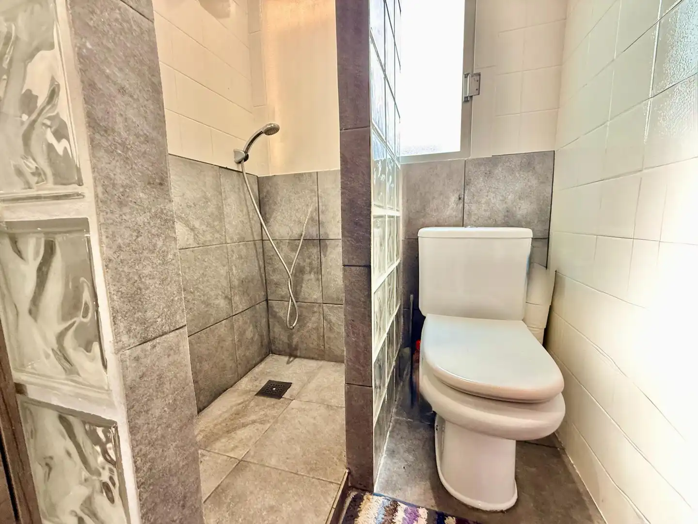 Baño de Piso en venta en Malgrat de Mar con Calefacción y Balcón