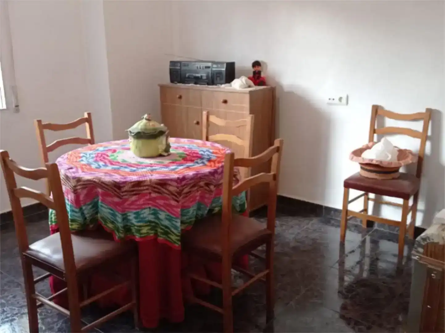 Comedor de Piso en venta en Yeste con Jardín privado, Trastero y Amueblado