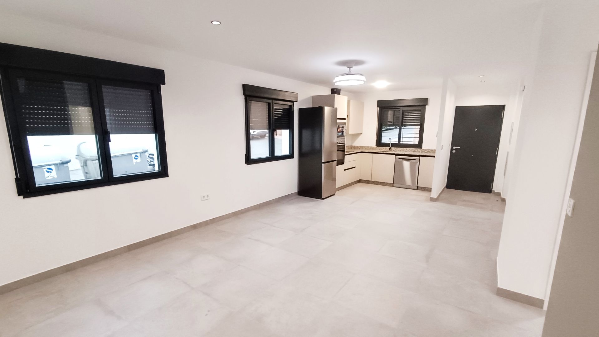 Casa adosada de lloguer en La Zubia amb Aire condicionat i Terrassa