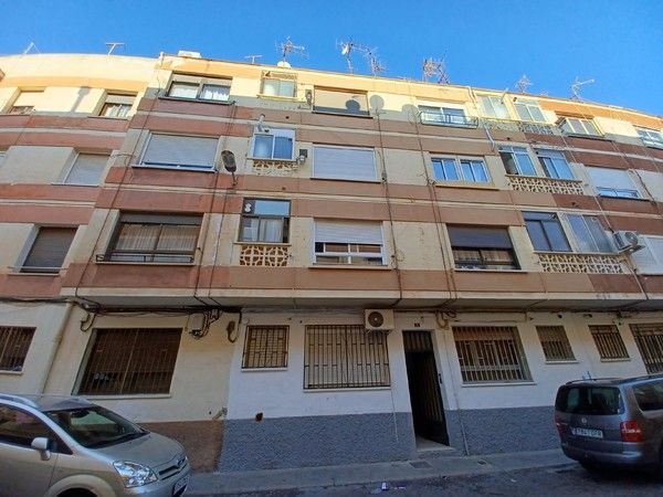 Vista exterior de Piso en venta en Almazora / Almassora