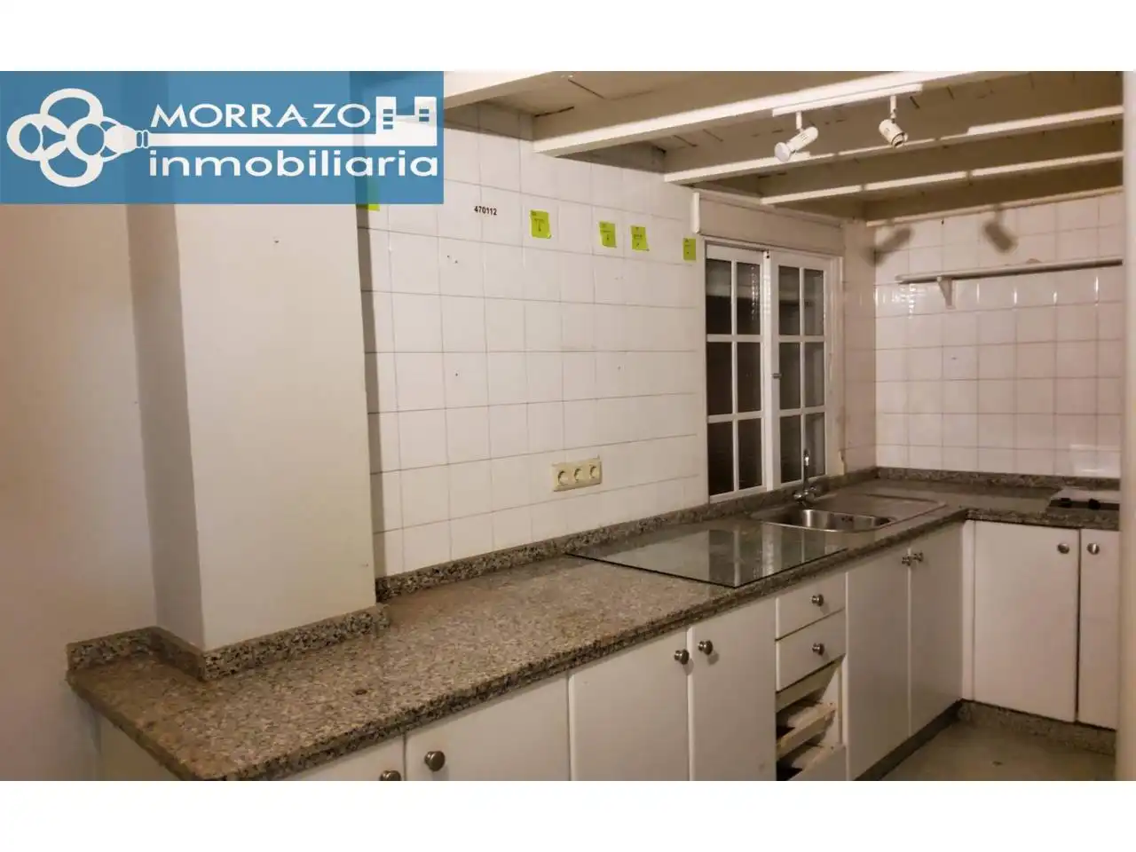 Commercial properties for rent in Calle Pazos Fontenla, 81, Bueu