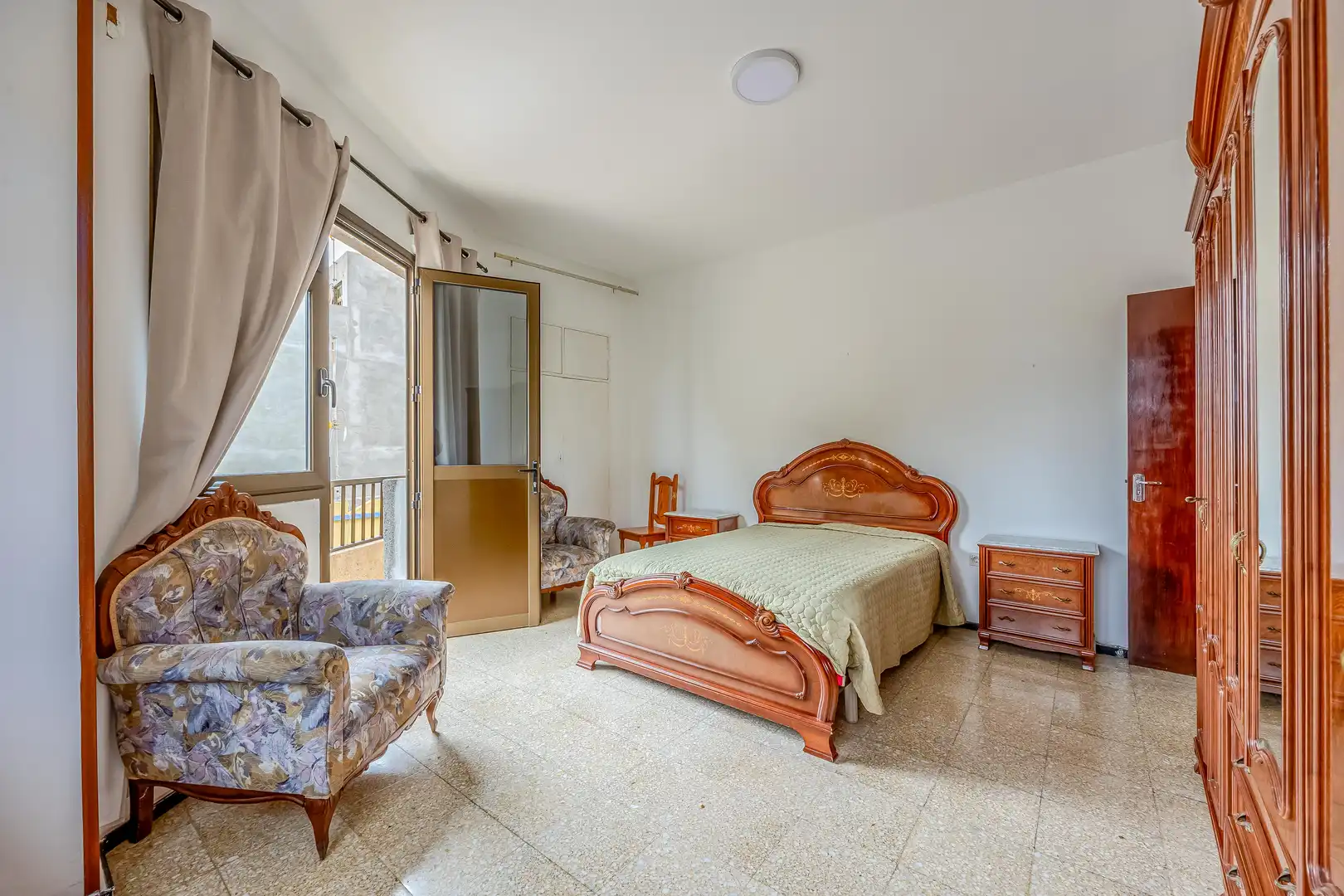 Habitación de Piso en venta en Telde con Terraza, Trastero y Balcón
