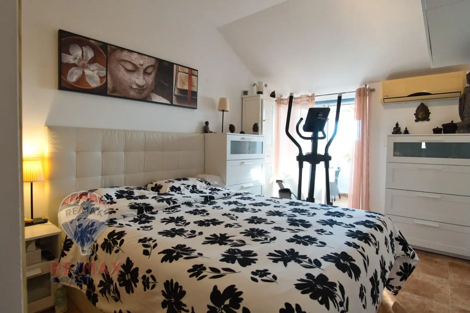 Habitación de Dúplex en venta en Algarrobo con Aire acondicionado, Terraza y Amueblado