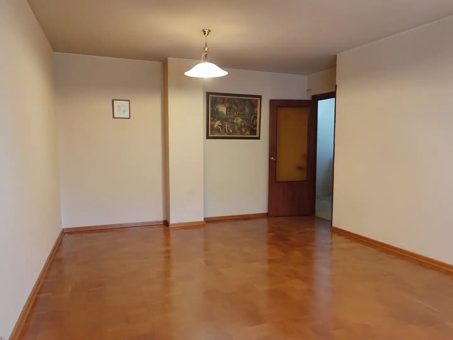 Sala de estar de Piso en venta en Oviedo  con Calefacción
