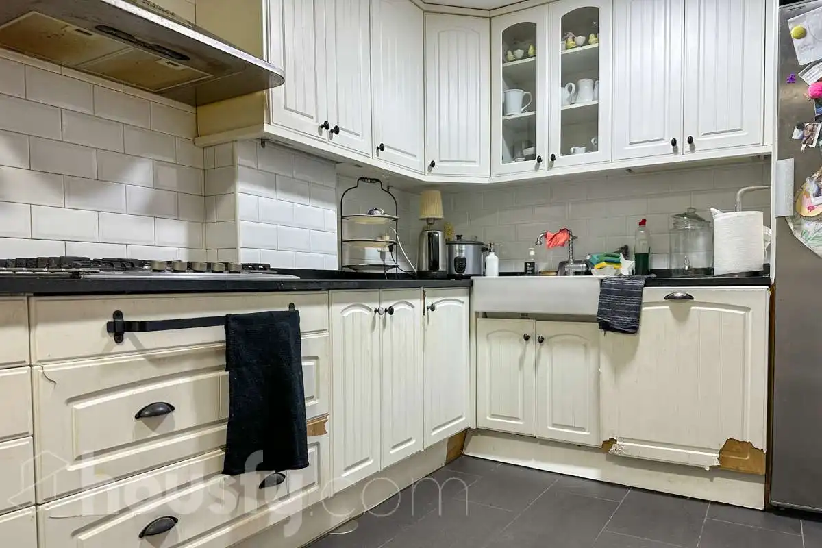 Kitchen of Houses for sale in Aranjuez  with Air Conditioner, Heating and Private garden