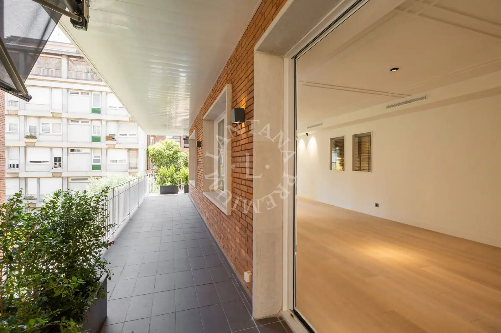 Terrassa de Pis en venda en Barcelona amb Aire condicionat, Calefacció i Parquet