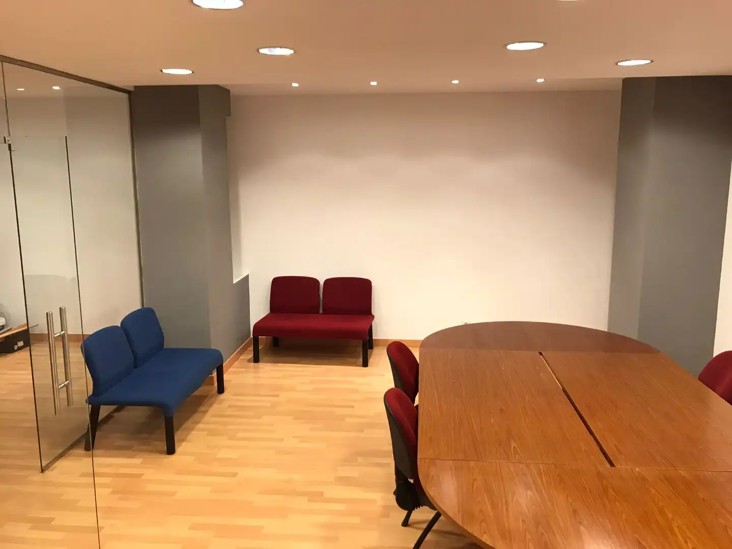 Local de alquiler en Zamora Capital  con Parquet y Amueblado