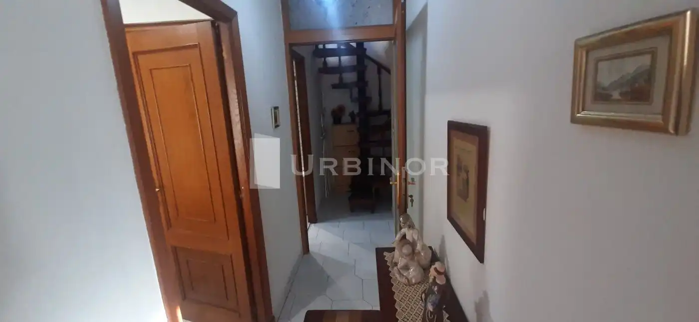 Casa o xalet en venda a Cenlle