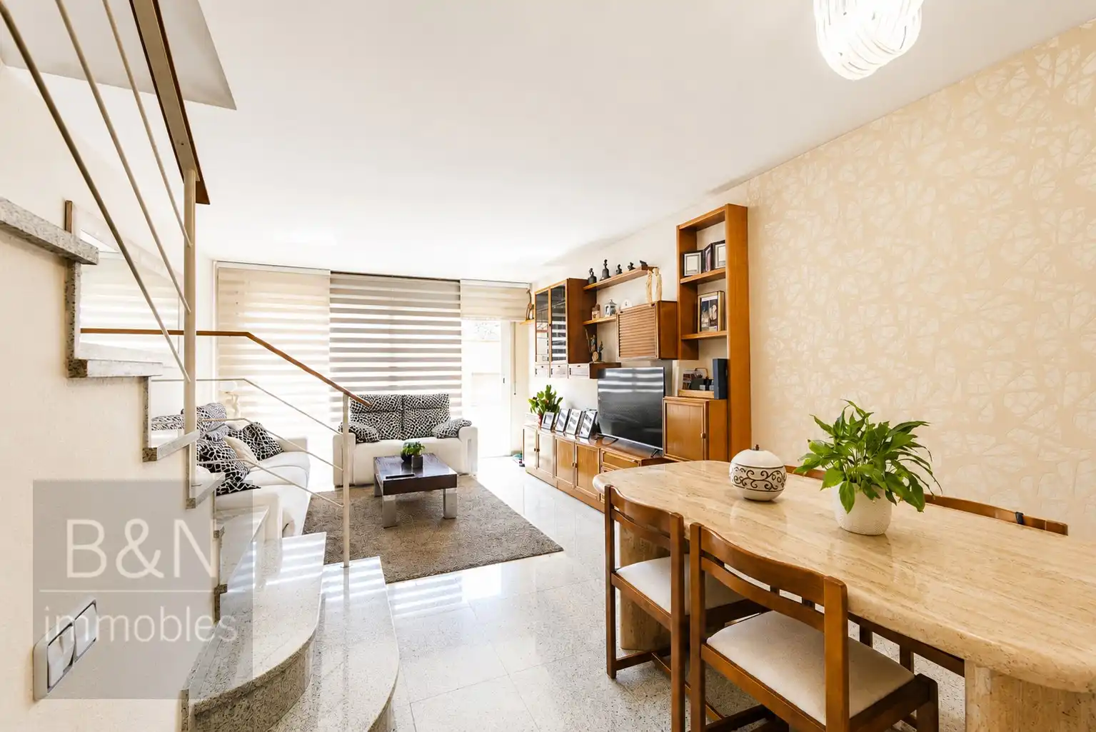 Sala de estar de Casa o chalet en venta en Terrassa con Aire acondicionado, Calefacción y Terraza