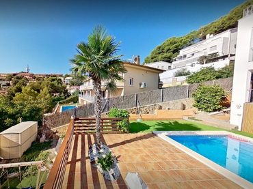 Maison jumelée avec balcon à vendre à Avenida del Comte Gómez de Orbaneja
