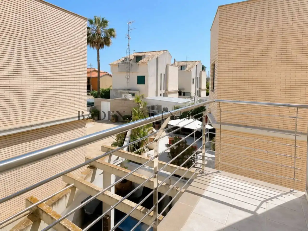 Exterior view of Houses for sale in Vinaròs  with Air Conditioner, Private garden and Terrace