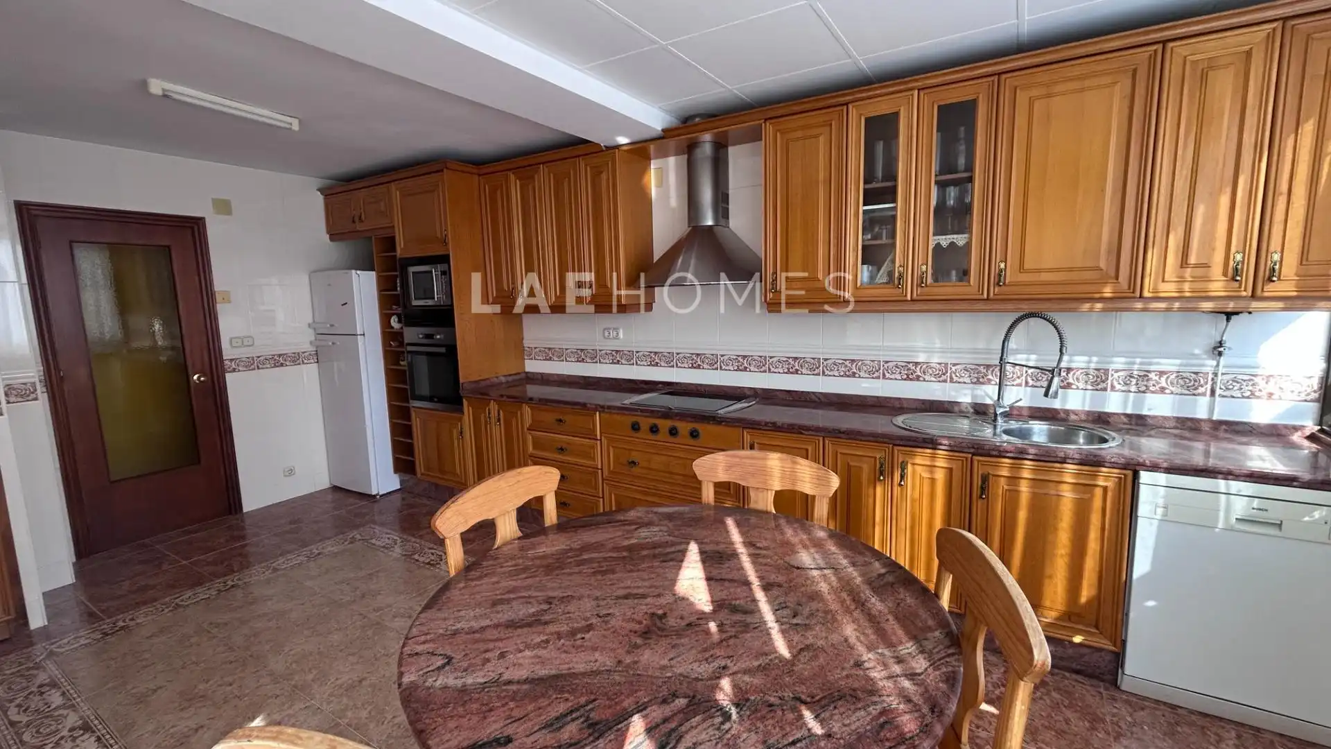 Kitchen of Attic for rent in El Campello  with Air Conditioner, Parquet flooring and Furnished