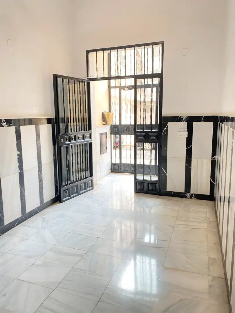 Wohnung mit Aufzug zur Miete in Calle Coronel Osuna, imagen 26