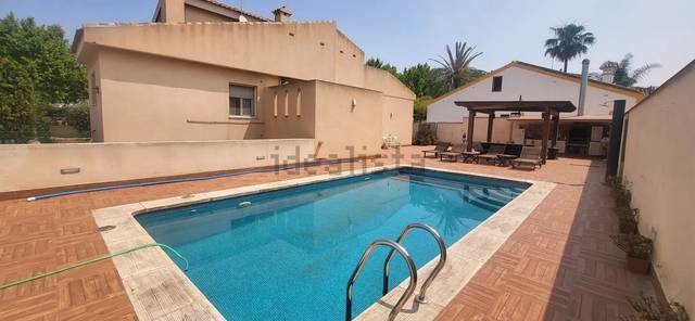 Casa-chalet en Venta en Avenida Mar Menor en Santiago de la Ribera
