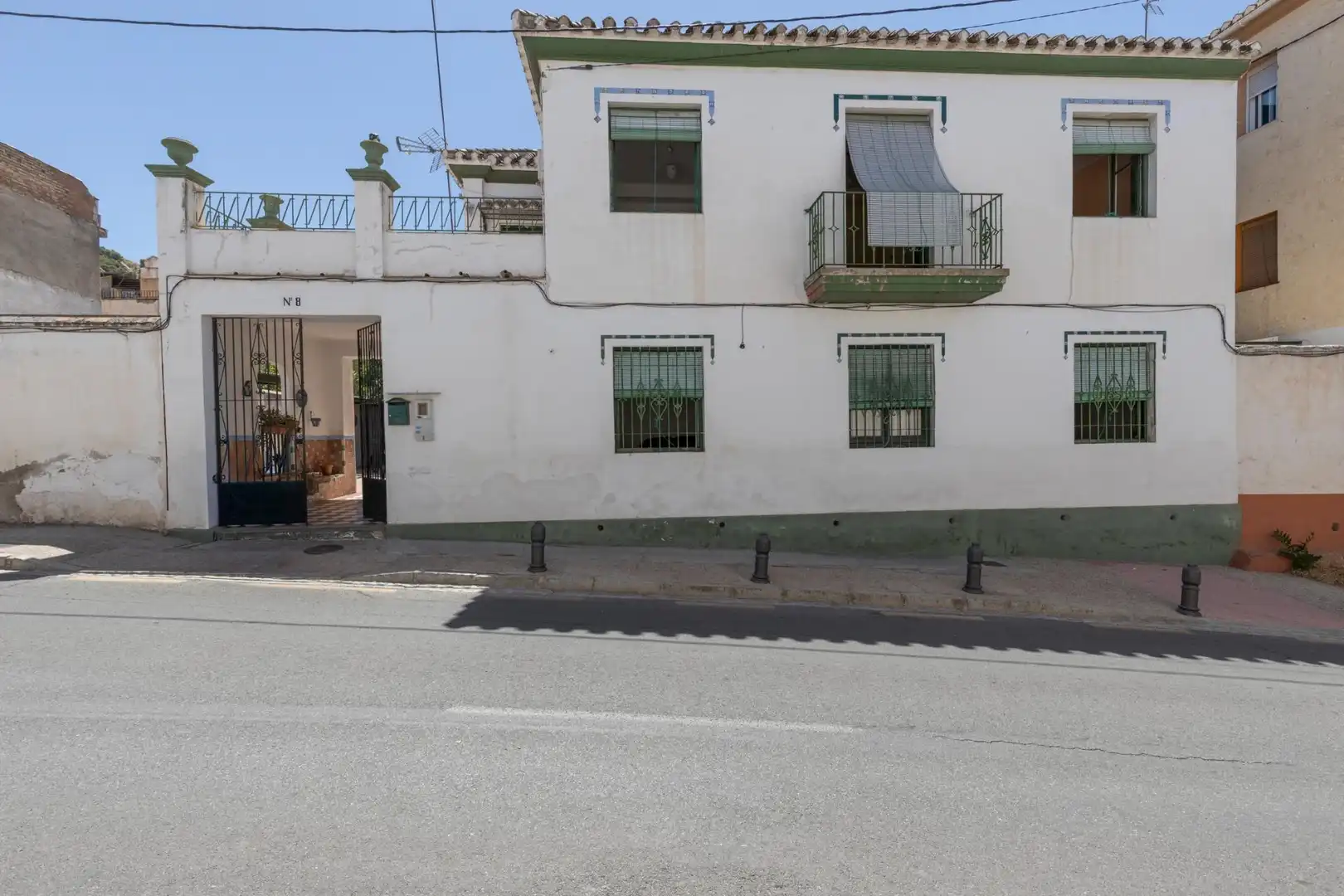 Vista exterior de Residencial en venta en Granada