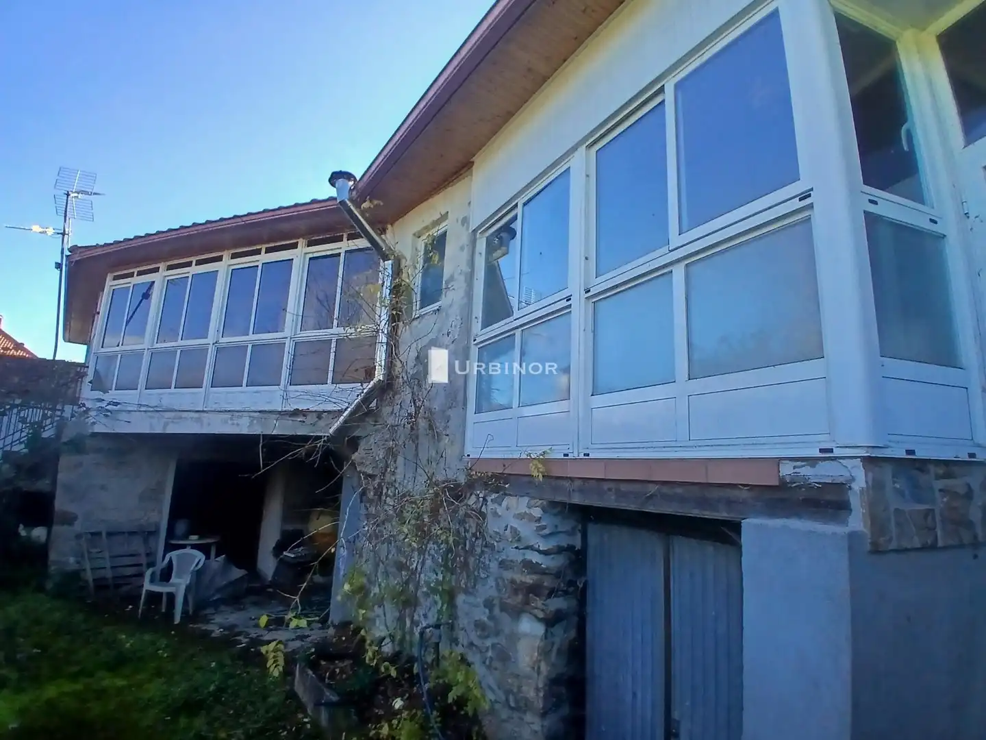 Exterior view of Houses for sale in Toén  with Heating and Private garden